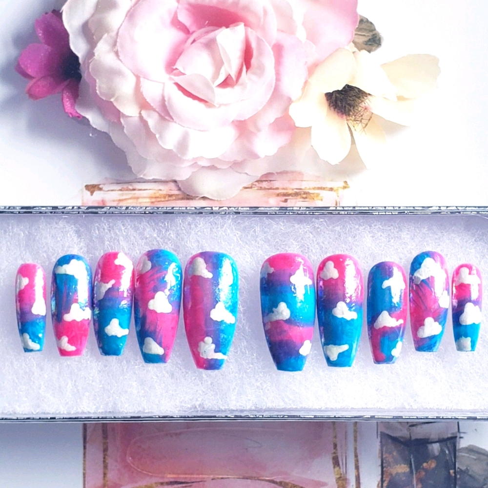 Pearl cloud gel press on nails